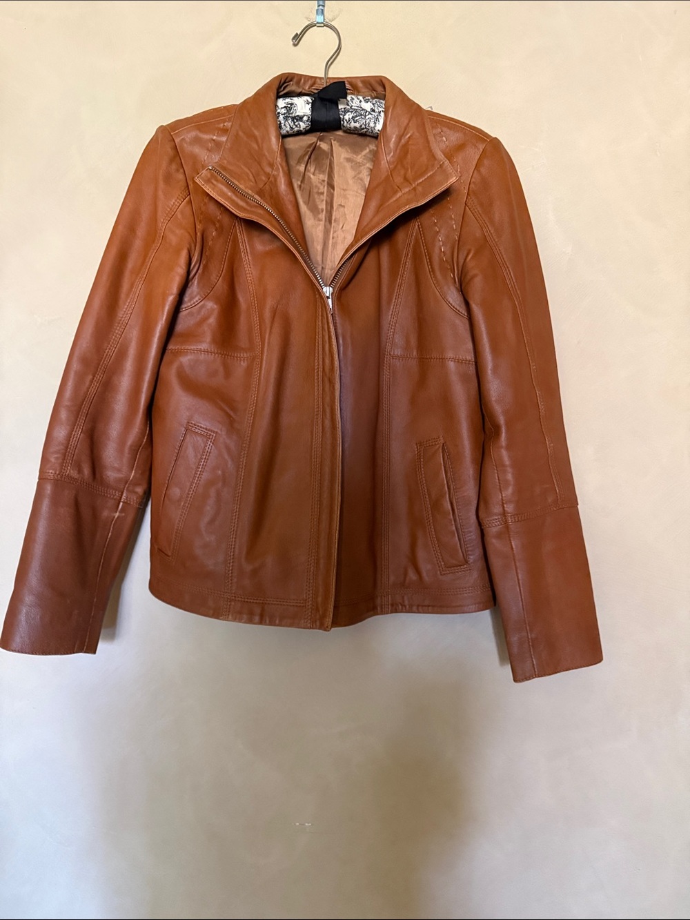 Quince Women Cognac 100% Sheep Leather Stand Collar Front Zip Moto Jacket Size L - Picture 2 of 8